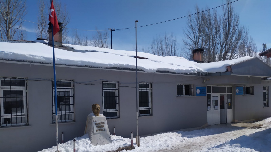 Kazıkkaya Ortaokulu Fotoğrafı